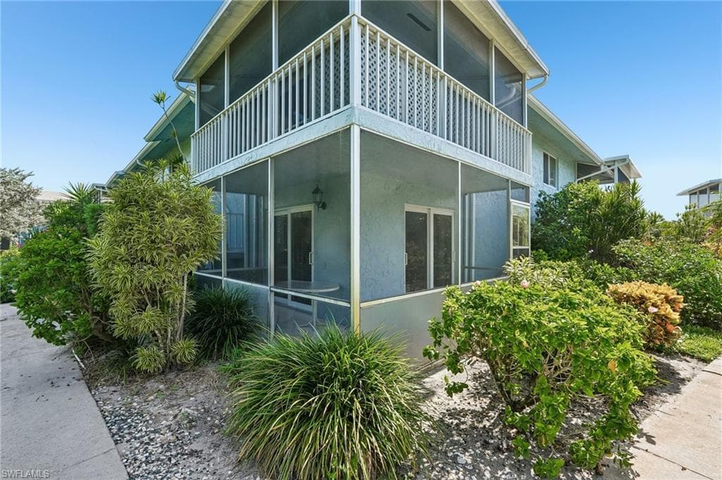 248 Palm DR 5-1