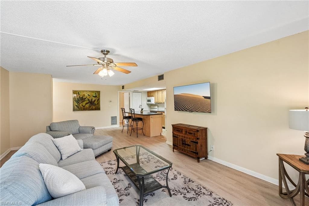 248 Palm DR 5-15