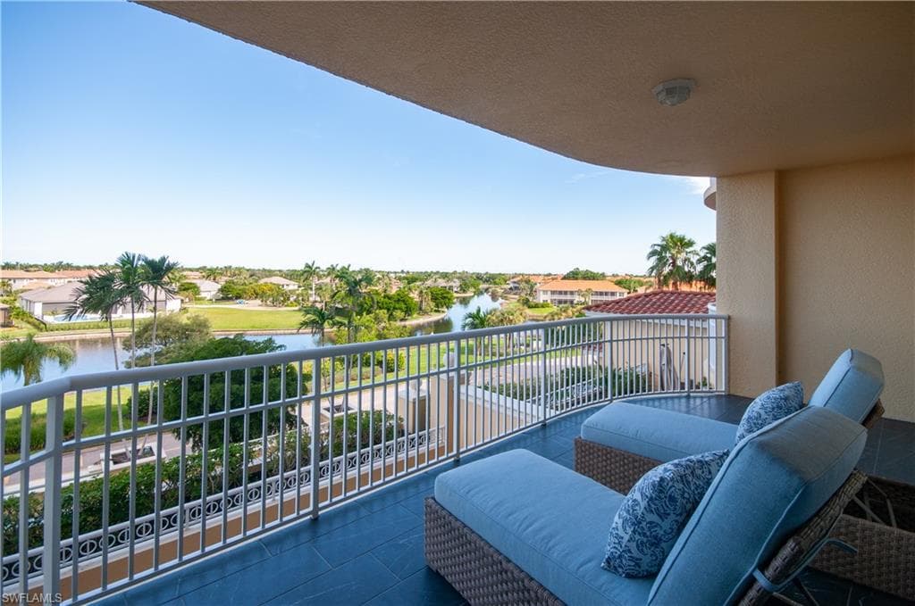 6061 Silver King BLVD 203-62