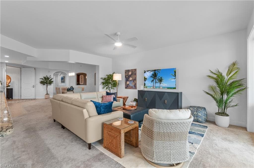 6061 Silver King BLVD 203-32