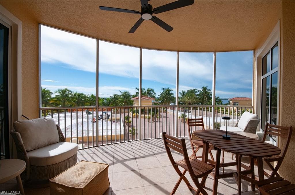 6061 Silver King BLVD 203-65