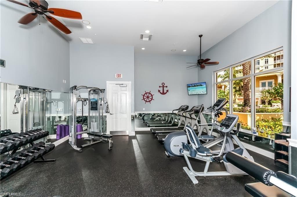 6061 Silver King BLVD 203-18
