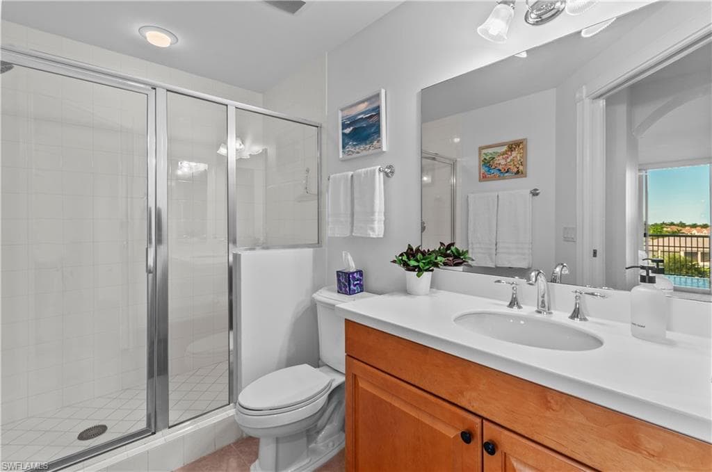 6061 Silver King BLVD 203-54