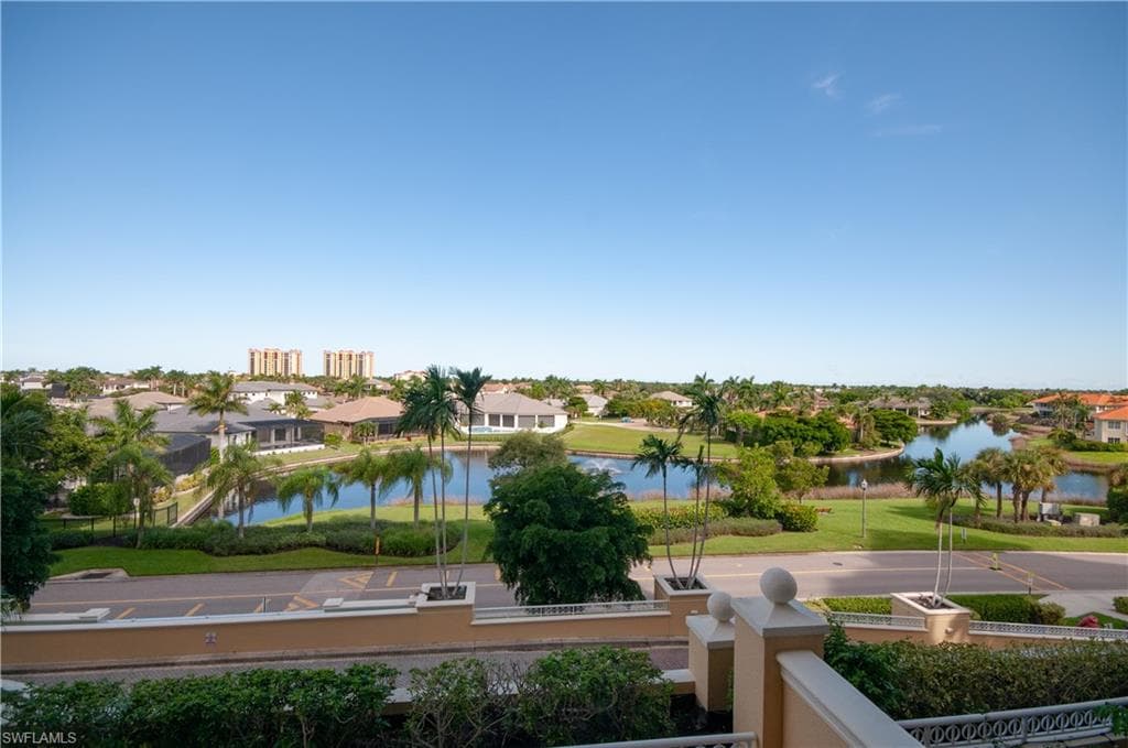 6061 Silver King BLVD 203-64