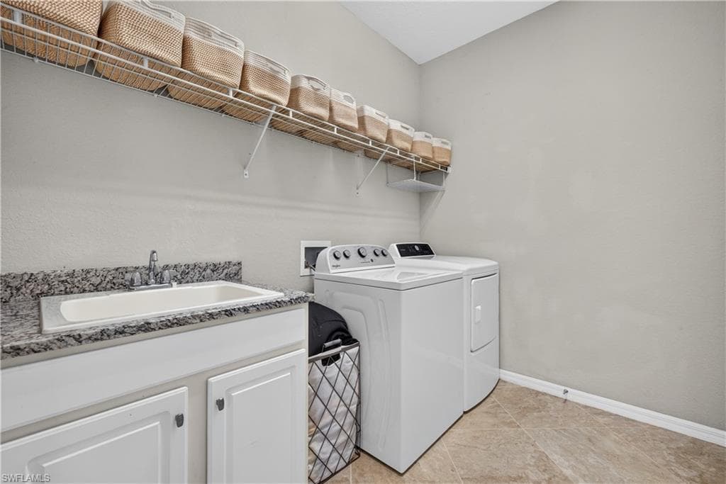 1595 Marton CT-22
