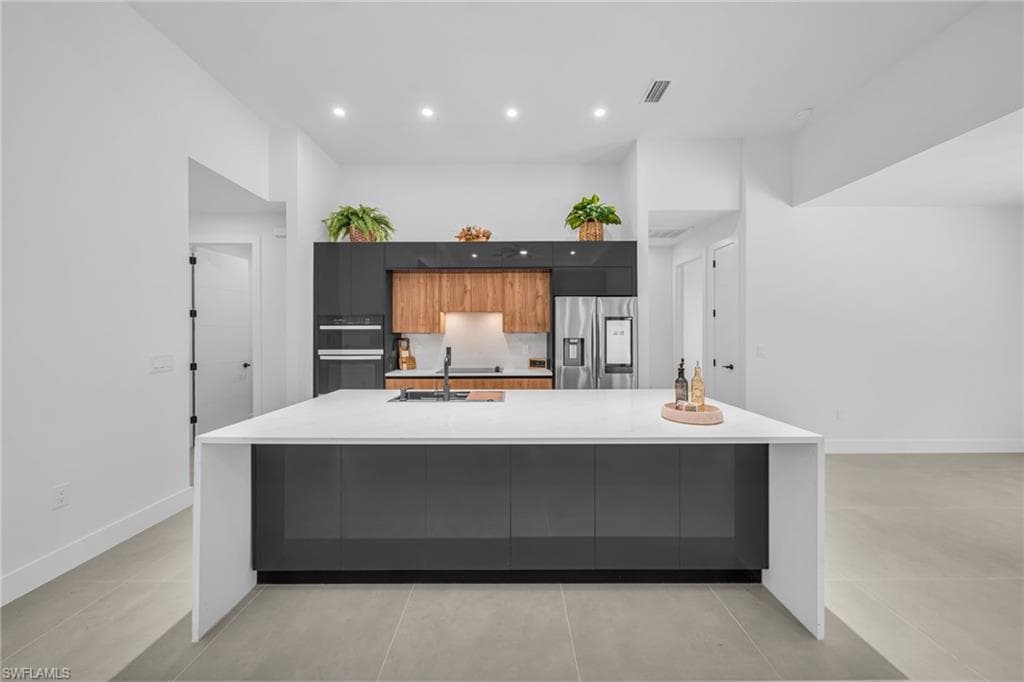 2012 Robert AVE-5
