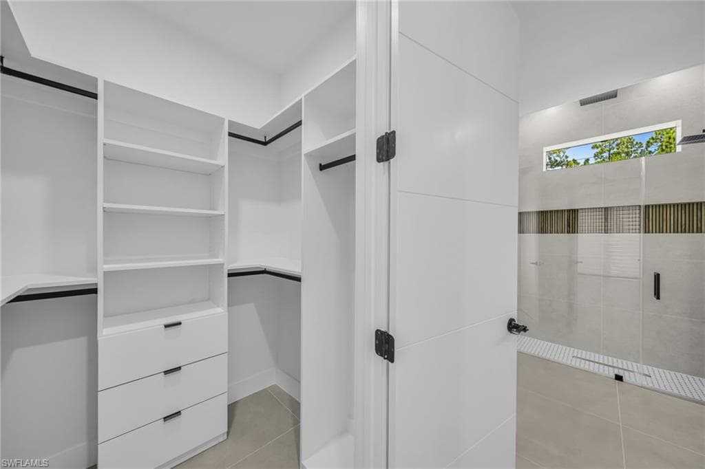 2012 Robert AVE-18