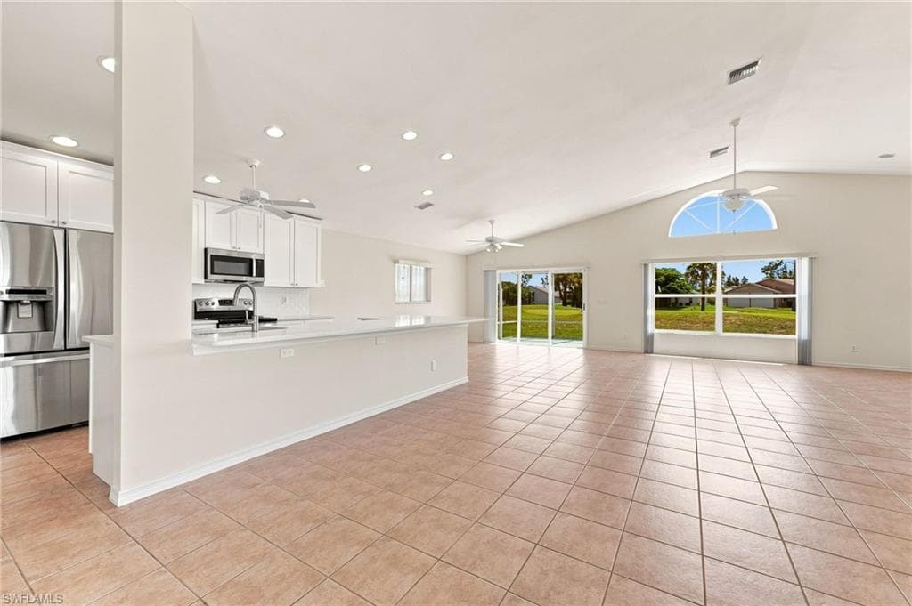 17518 Plumera LN-3