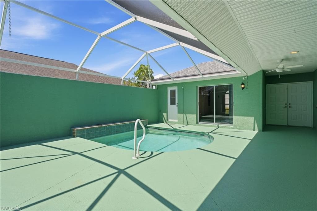 17518 Plumera LN-32