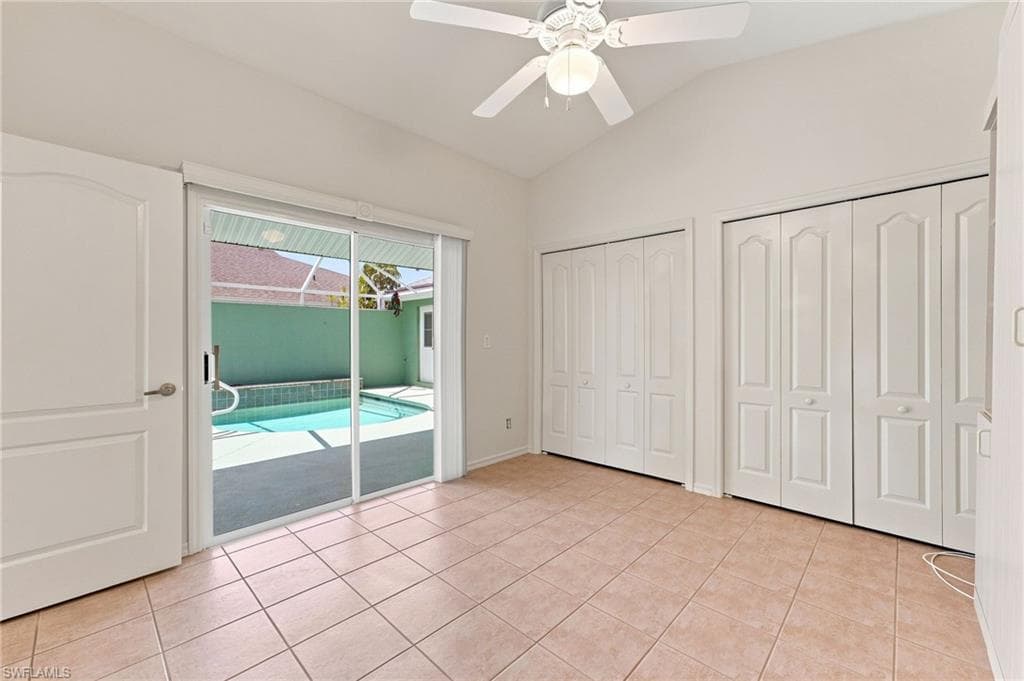 17518 Plumera LN-25