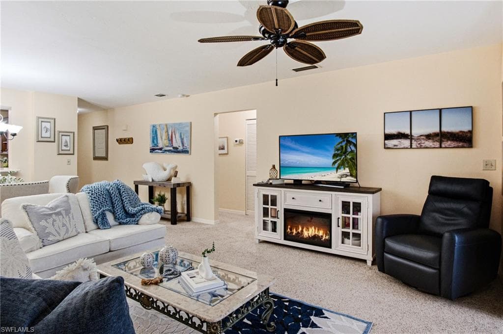 221 Fox Glen DR 2302-16
