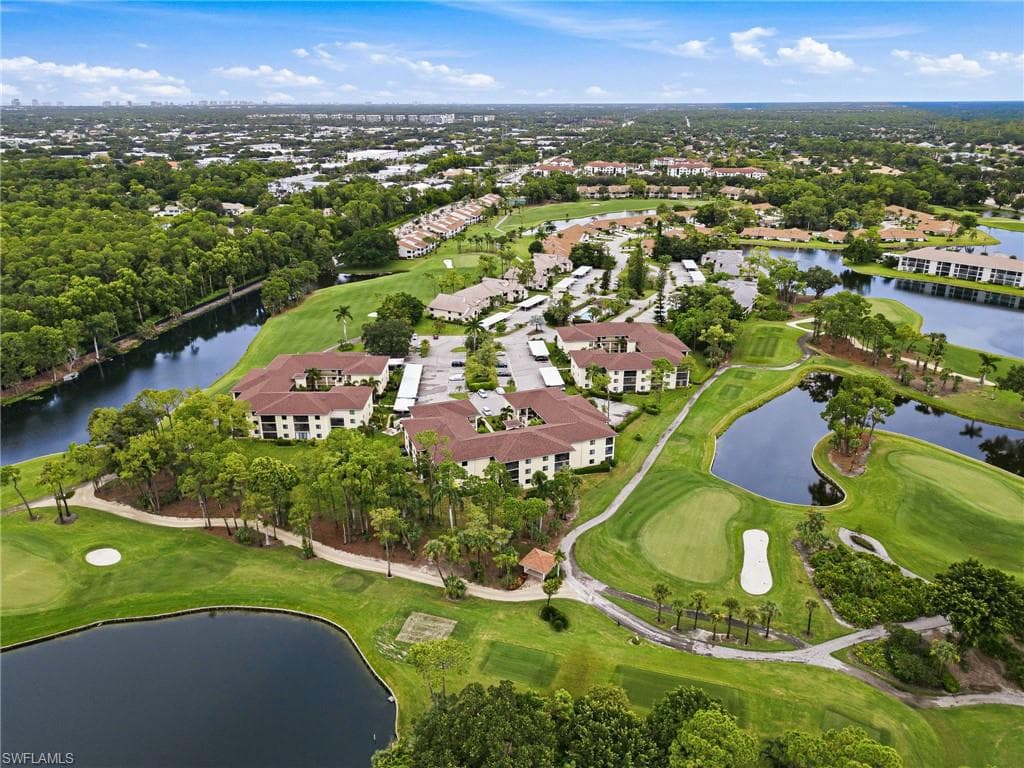 221 Fox Glen DR 2302-1