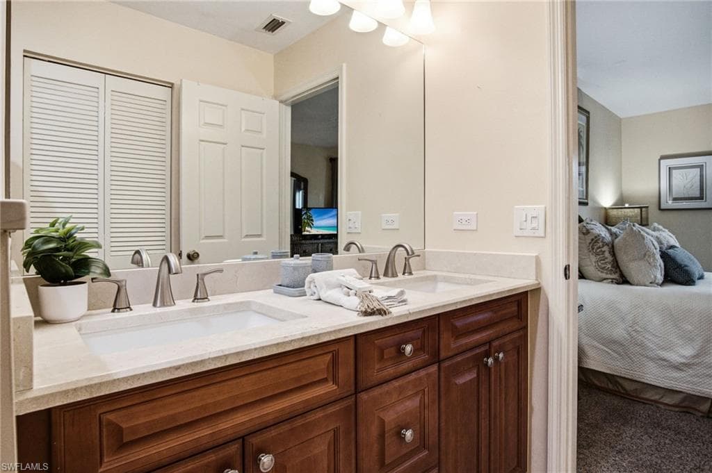 221 Fox Glen DR 2302-24