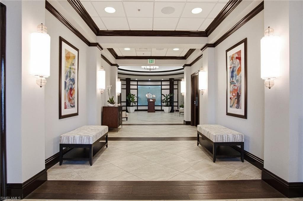221 Fox Glen DR 2302-34