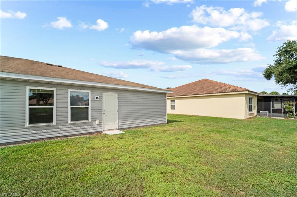 18321 Gibraltar LN-22