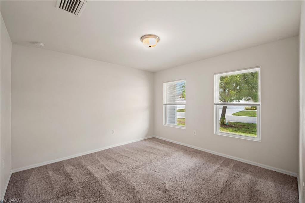 18321 Gibraltar LN-11