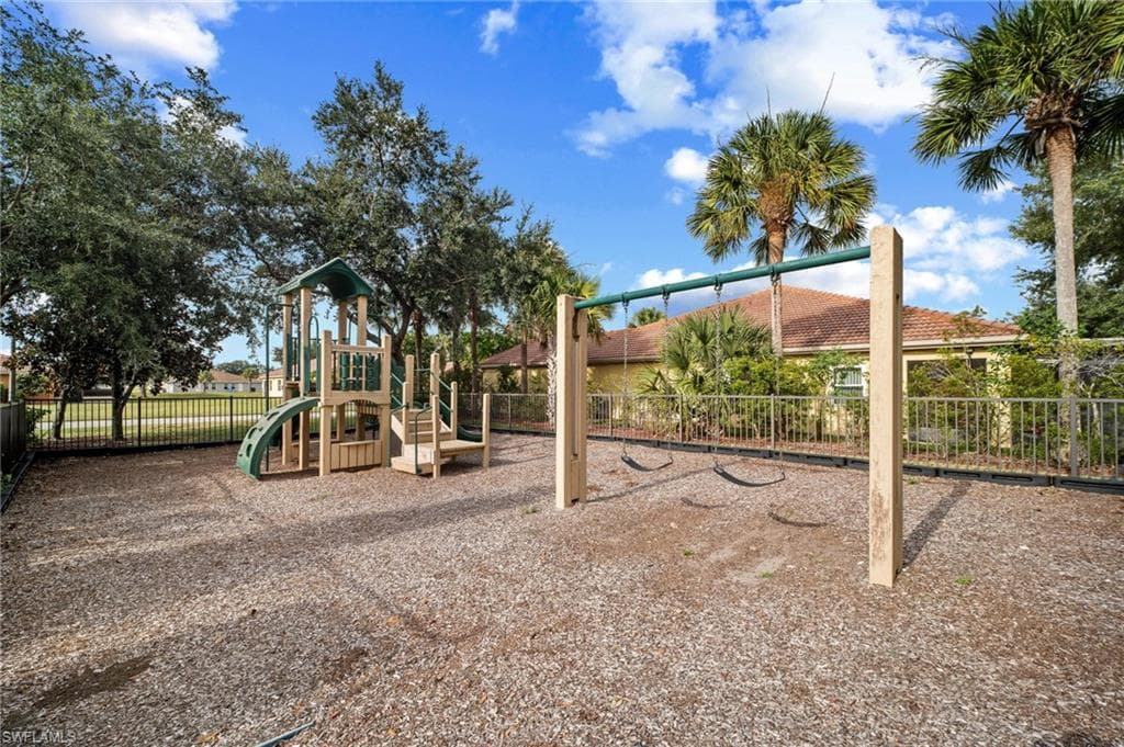 18321 Gibraltar LN-29