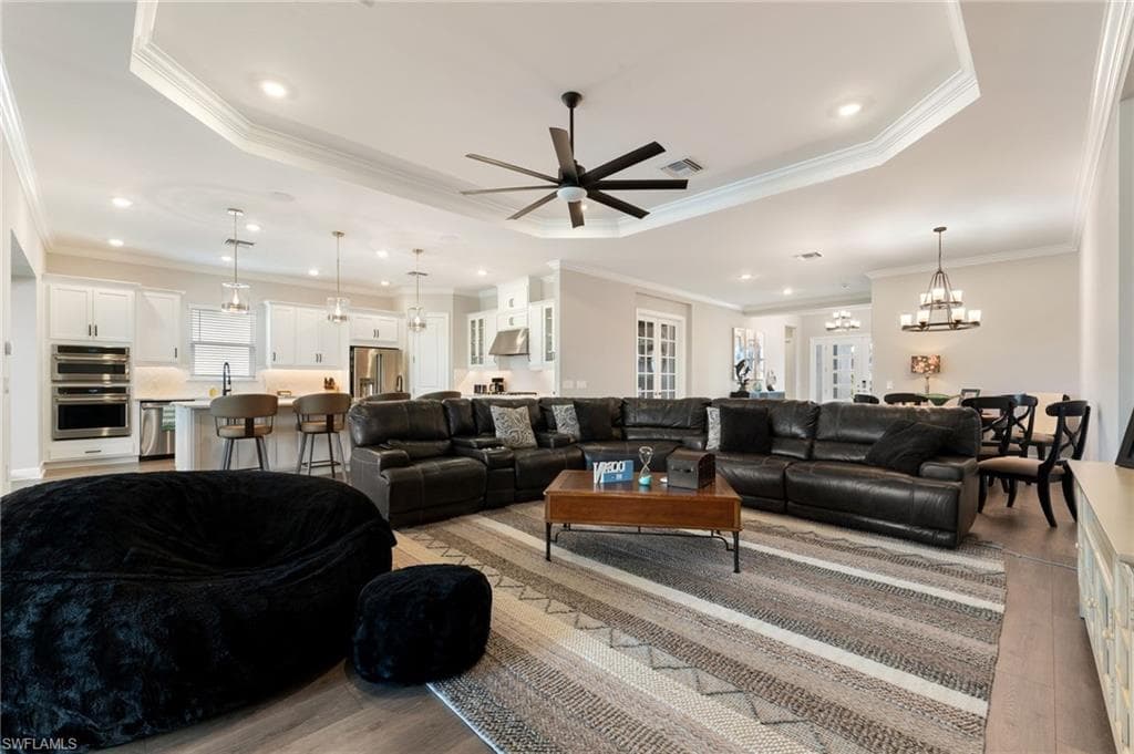 15863 Triesta LN-12