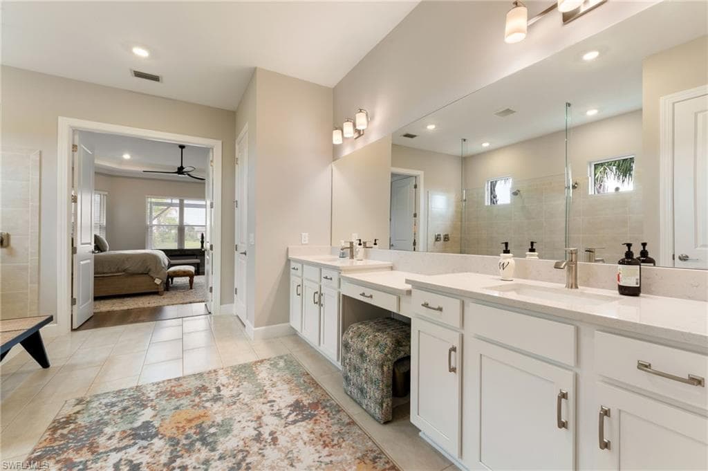 15863 Triesta LN-18