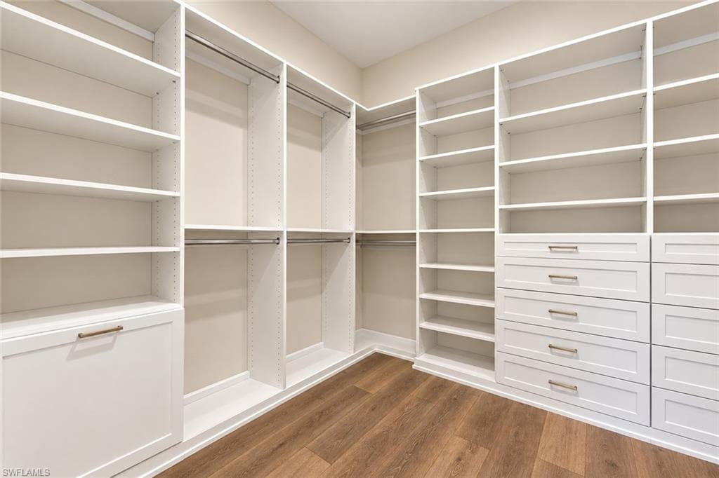 15863 Triesta LN-19