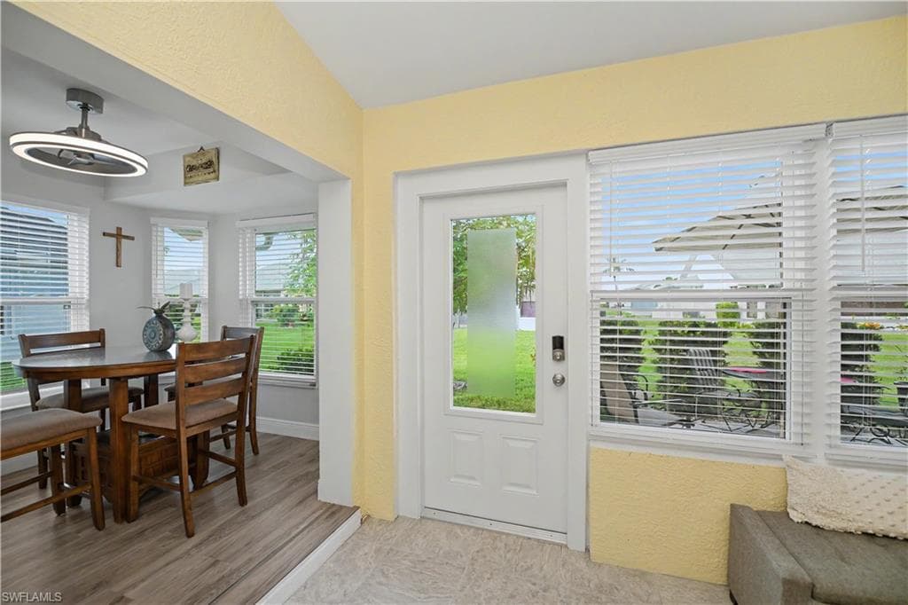3691 Sabal Springs BLVD SE-27