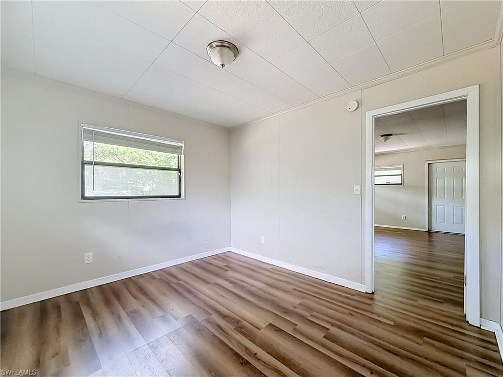 3414 Portersfield RD-24