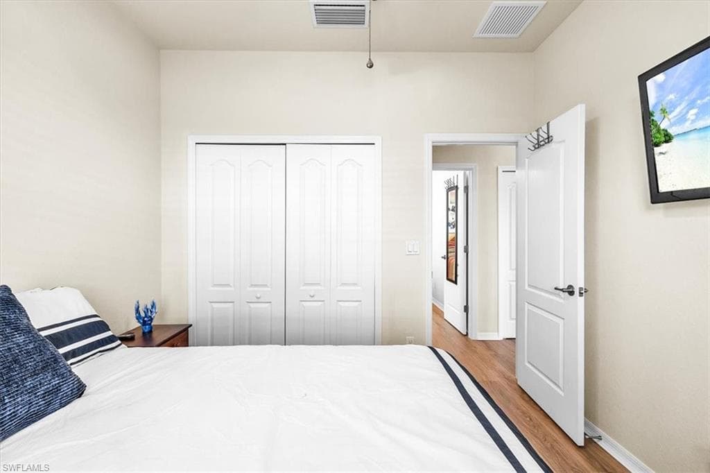 13064 Silver Thorn LOOP-26
