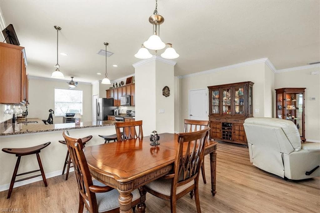 13064 Silver Thorn LOOP-11