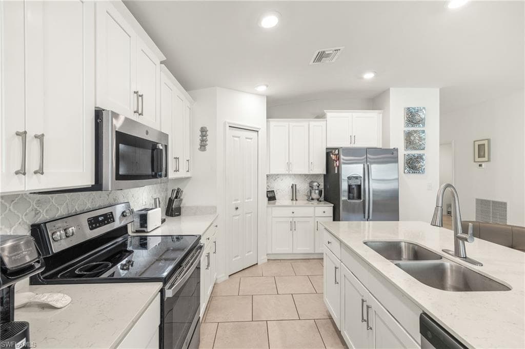 3813 Treasure Oak WAY-4