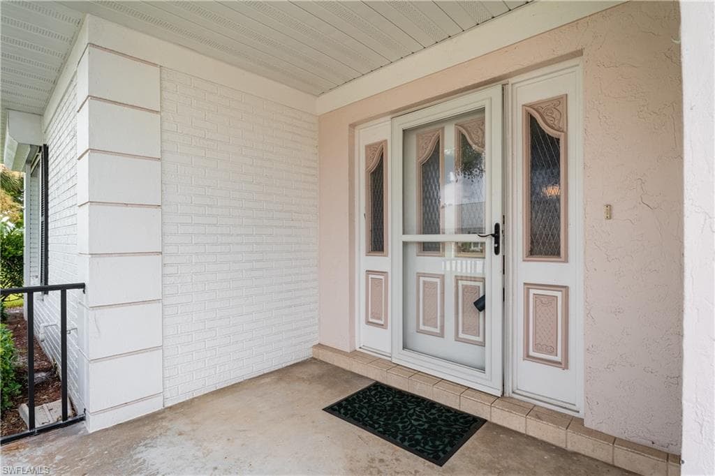 1238 N Brandywine CIR-1