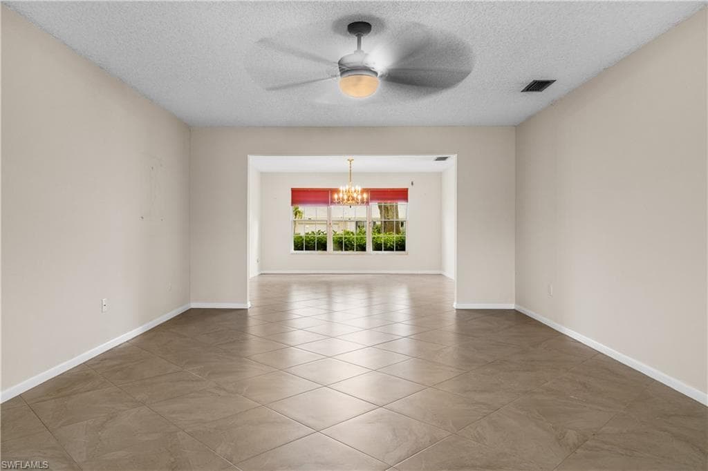 1238 N Brandywine CIR-4