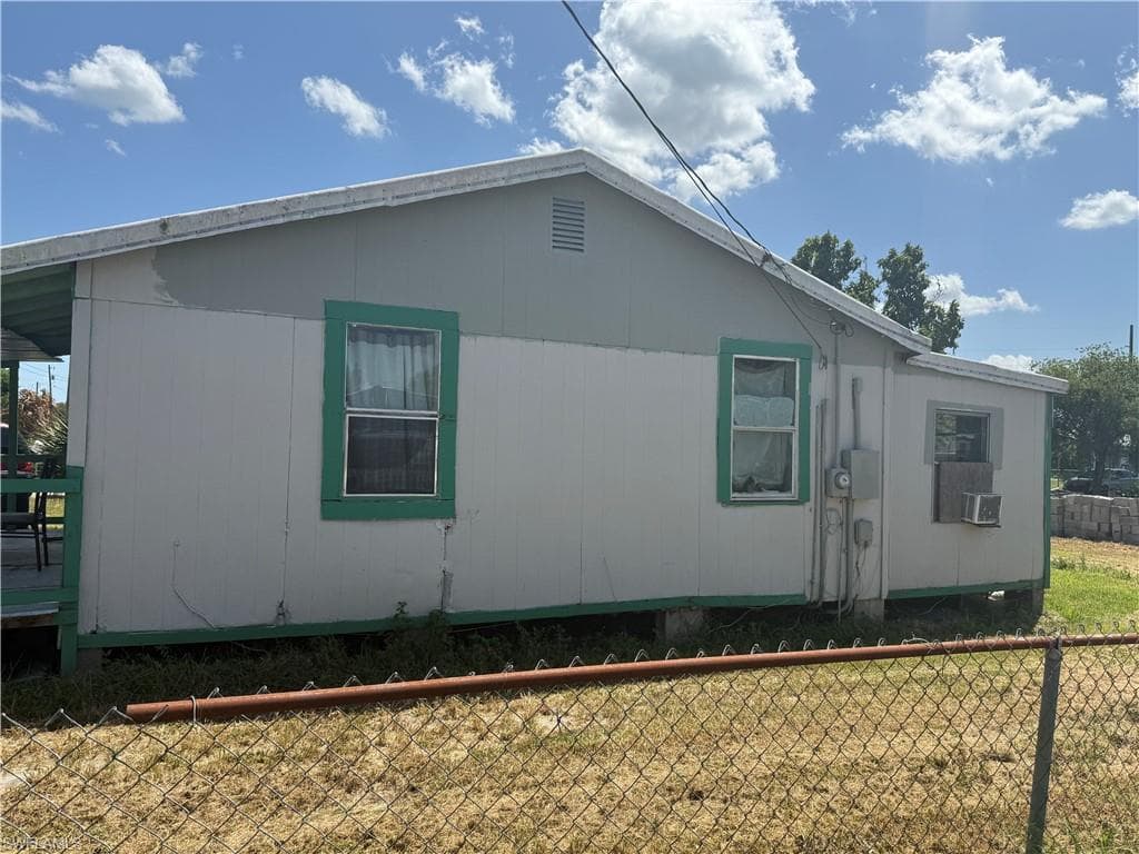 1091 Gamble ST-2