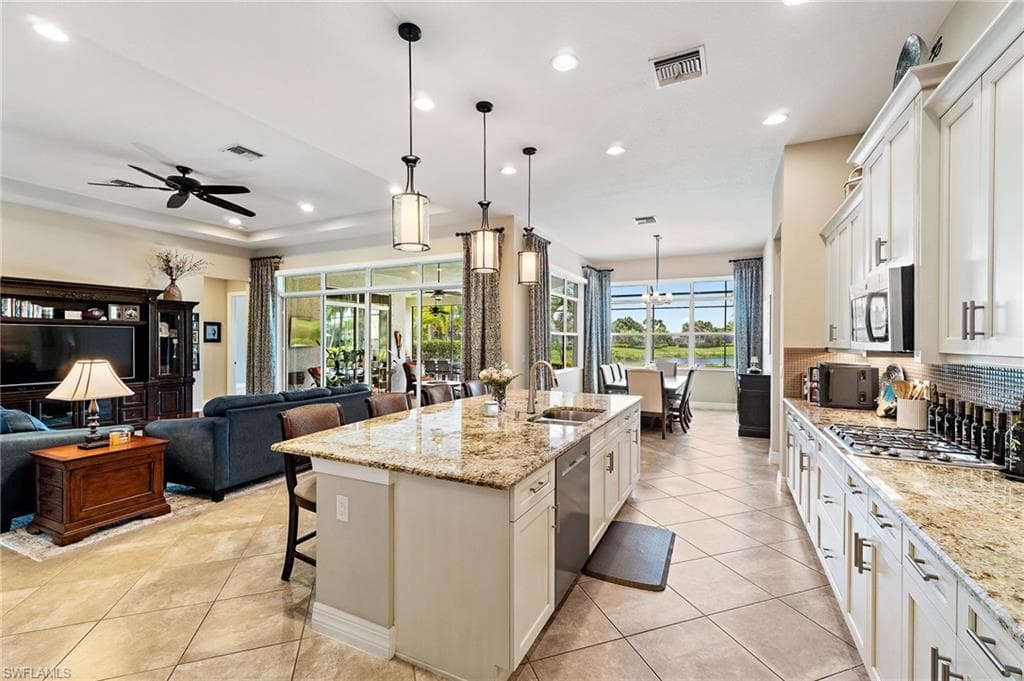 13550 Torrey WAY-14