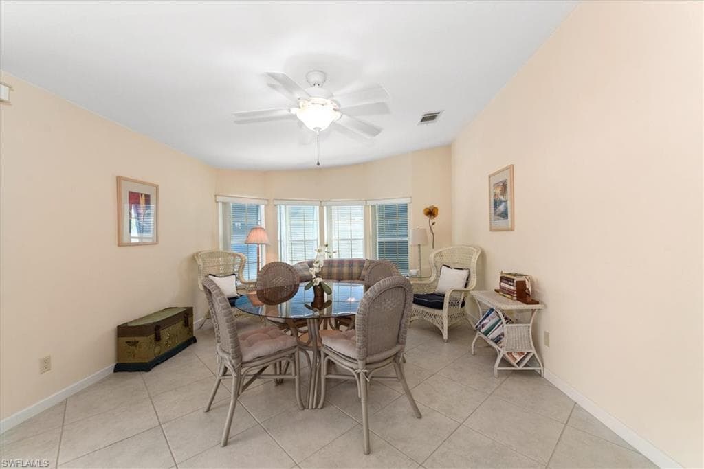 244 Daisy AVE-8