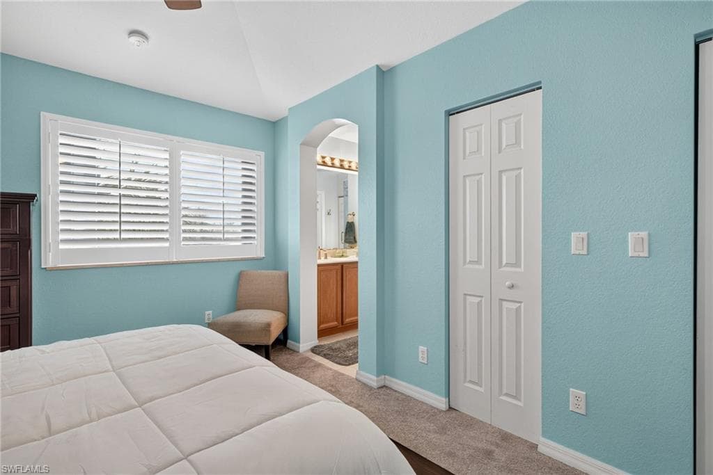 2406 Laurentina LN-35