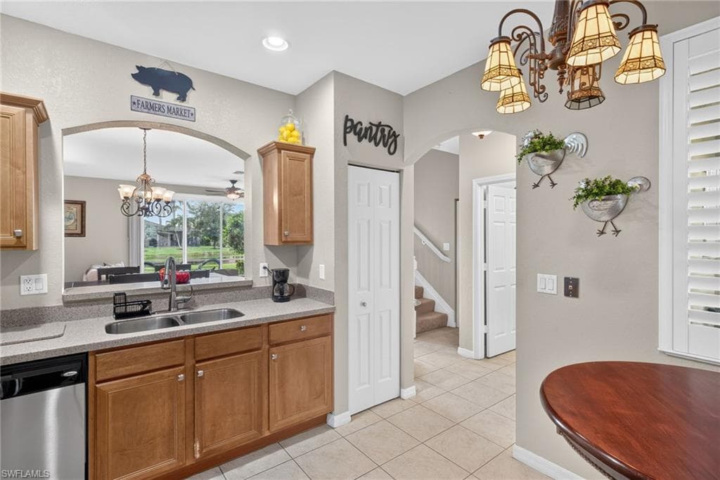 2406 Laurentina LN-21