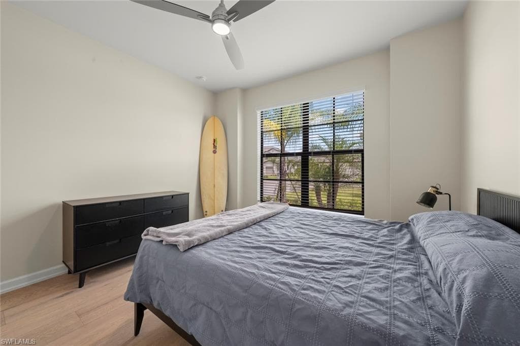 19070 Hinkley DR-27