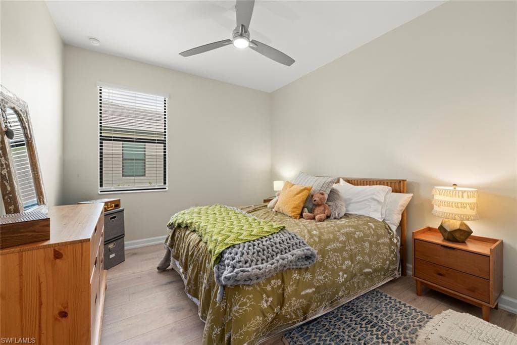 19070 Hinkley DR-24