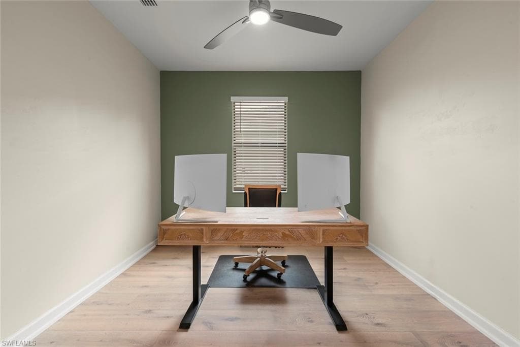 19070 Hinkley DR-31