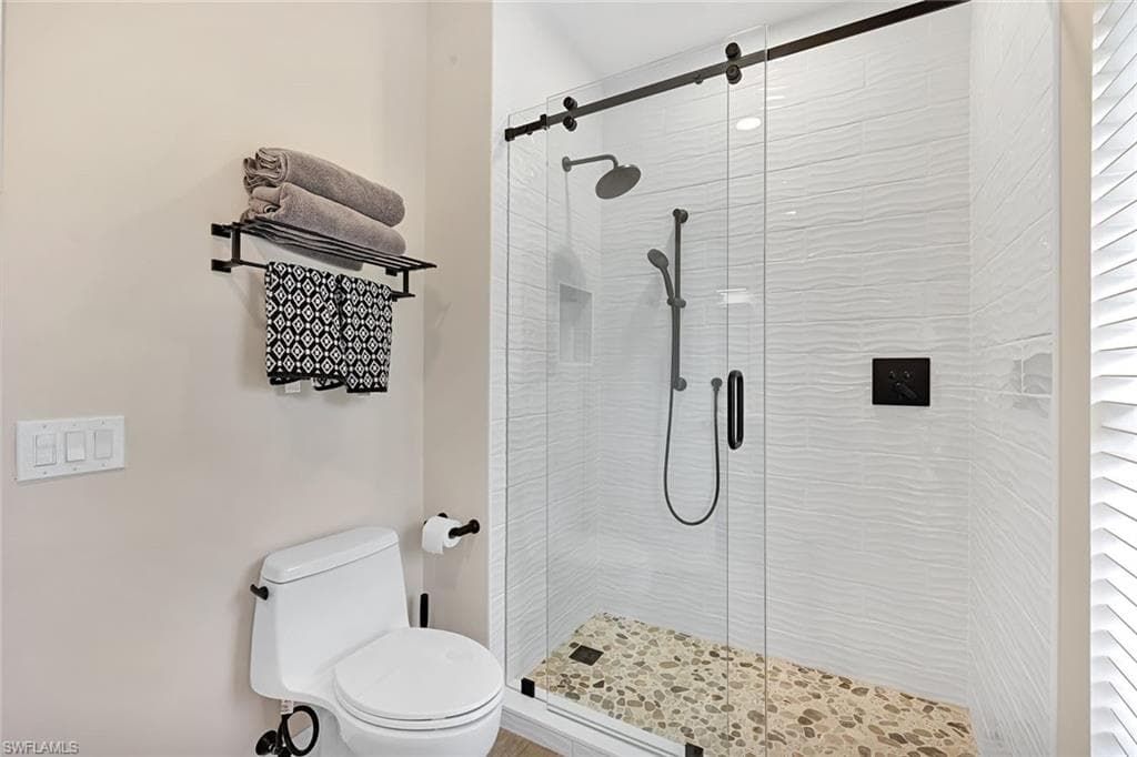 24421 Woodsage DR-38
