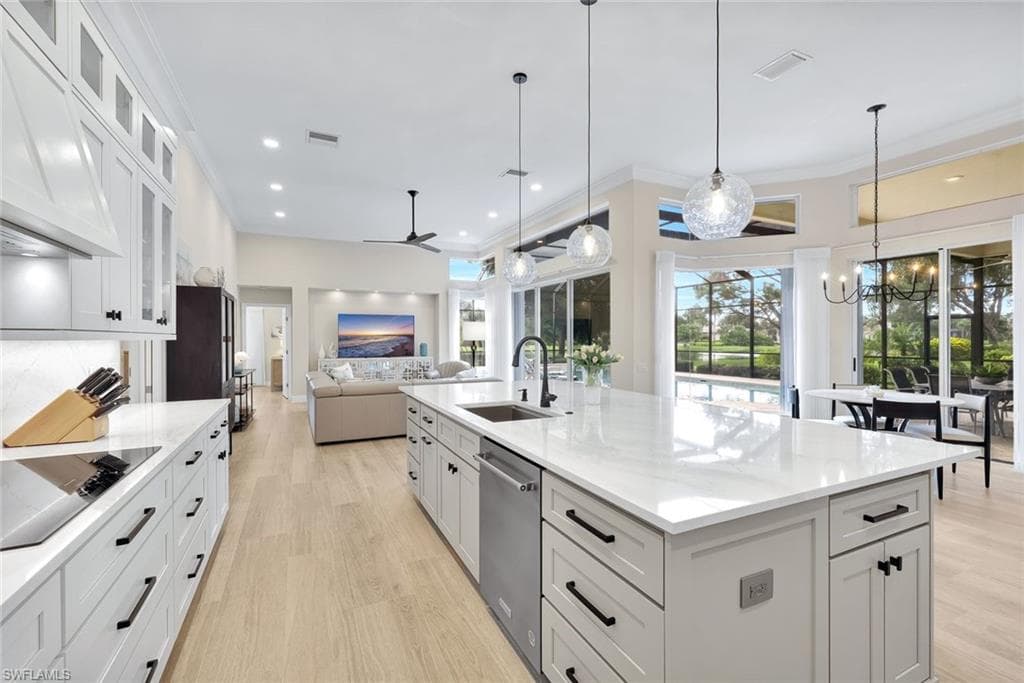 24421 Woodsage DR-19