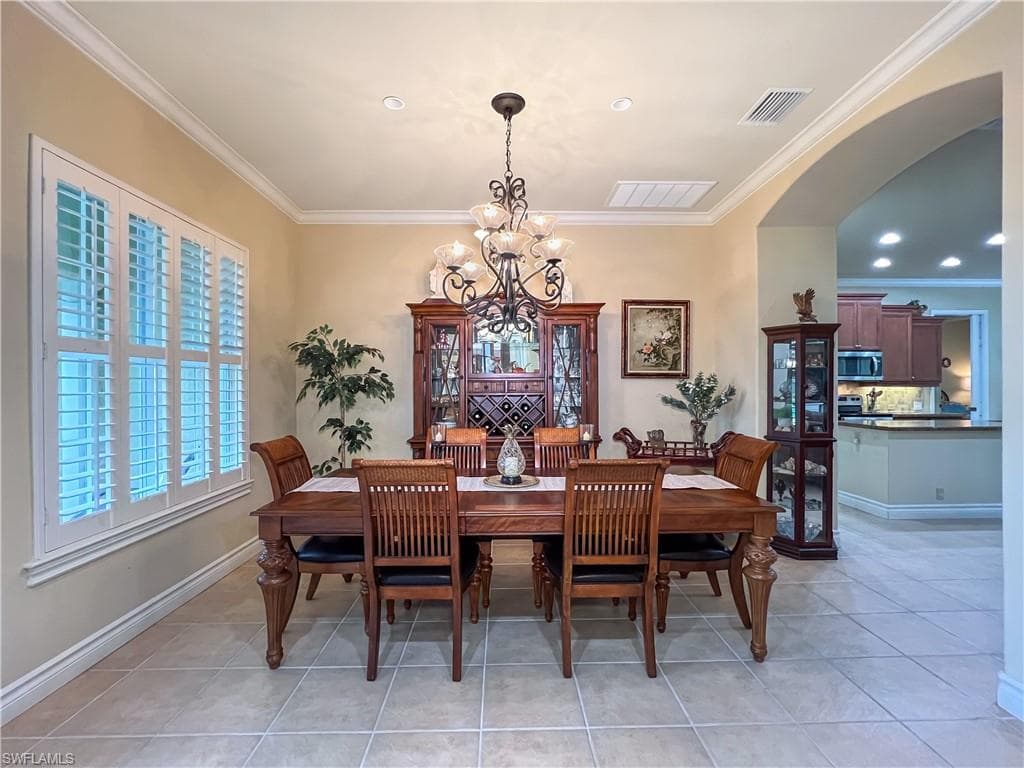3290 Shady Bend WAY-4