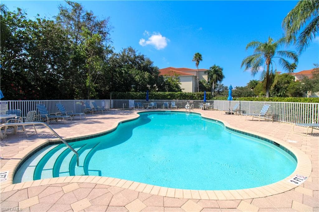 4853 Hampshire CT 107-1