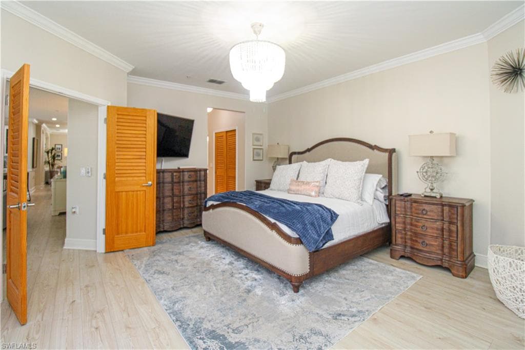 4853 Hampshire CT 107-30