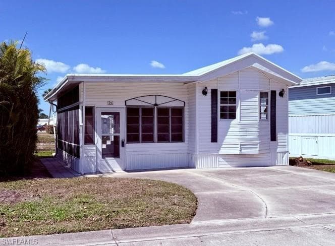251 Bass LN 251-0