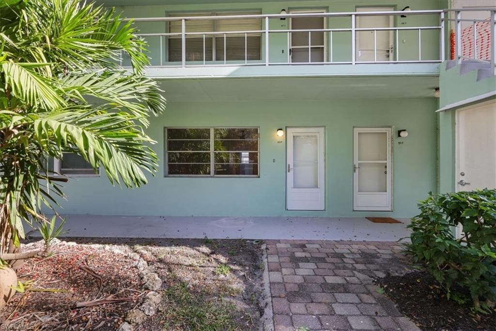 3225 E Riverside DR 63F-0