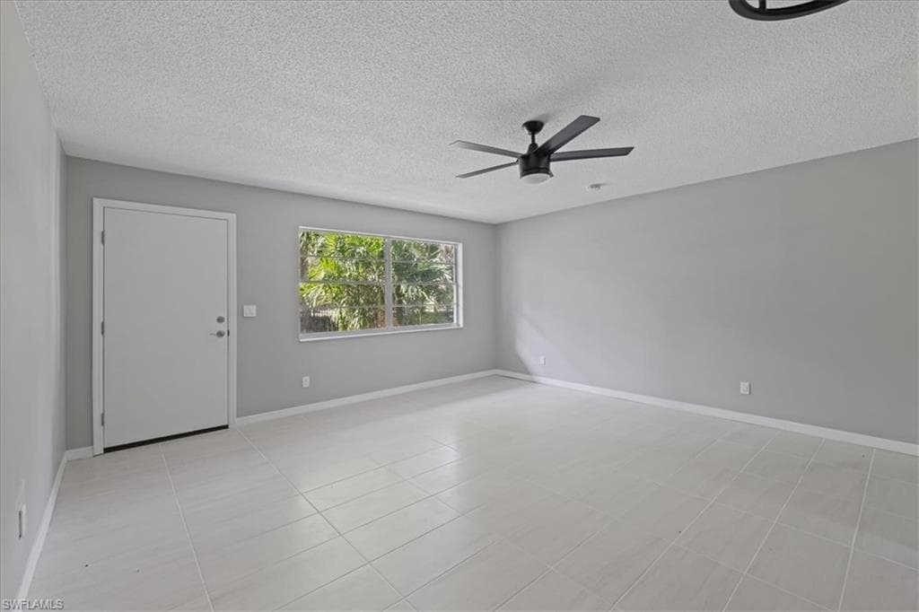3225 E Riverside DR 63F-3