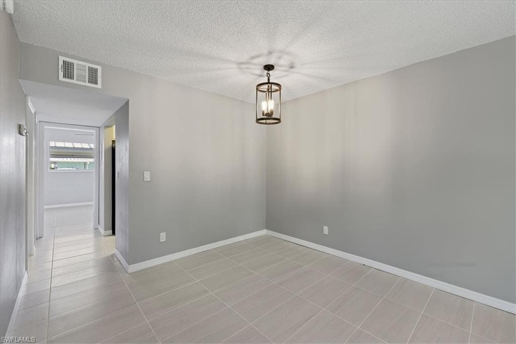 3225 E Riverside DR 63F-7