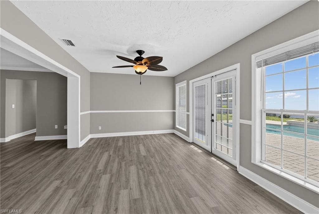 1304 71st ST NW-11