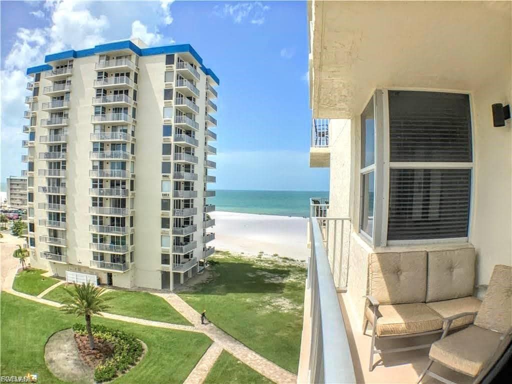 7330 Estero BLVD 508-1